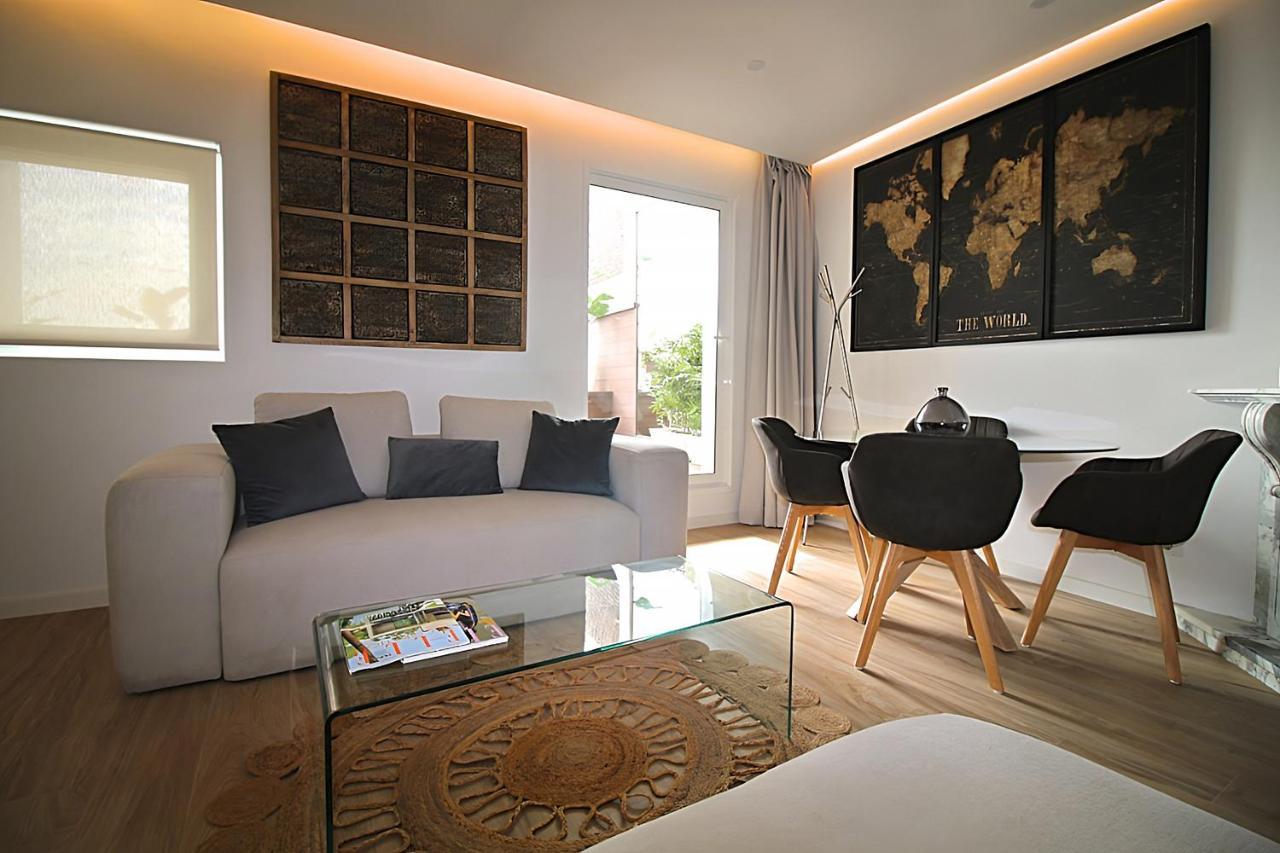 バルセロナIncredible Penthouse With Jacuzzi In The Center, Unique In The Areaアパートメント エクステリア 写真